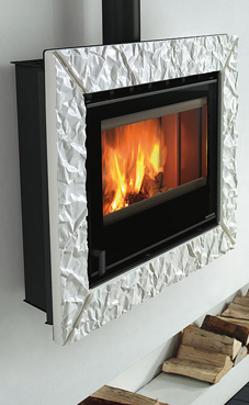 NORDICA-EXTRAFLAME PLASMA 80:26 6 Kw Revestimiento exterior de mayólica  Hogar de ironker  Crystal cerámico resistente a 750° Colores: antiguos de plata, crystal, nacar, origami, oro craquelé y wendy.